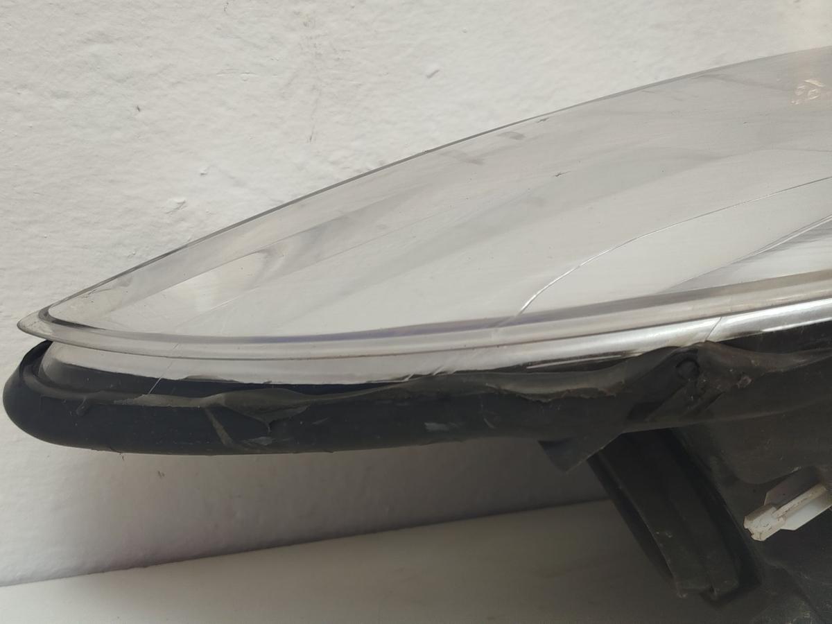 Peugeot 107 P Scheinwerfer Hauptscheinwerfer Frontscheinwerfer vorn rechts Valeo