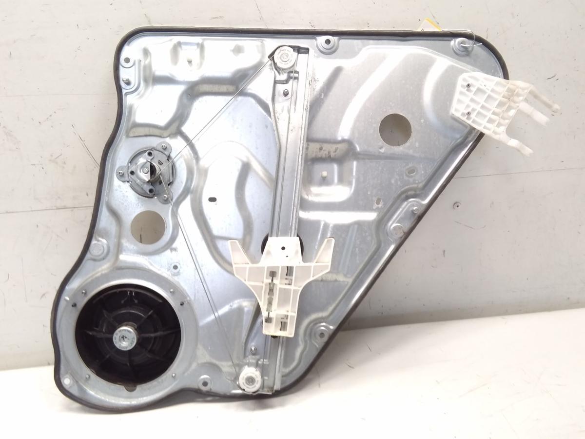 Kia Ceed Kombi ED original Fensterheber hinten links manuell BJ2009