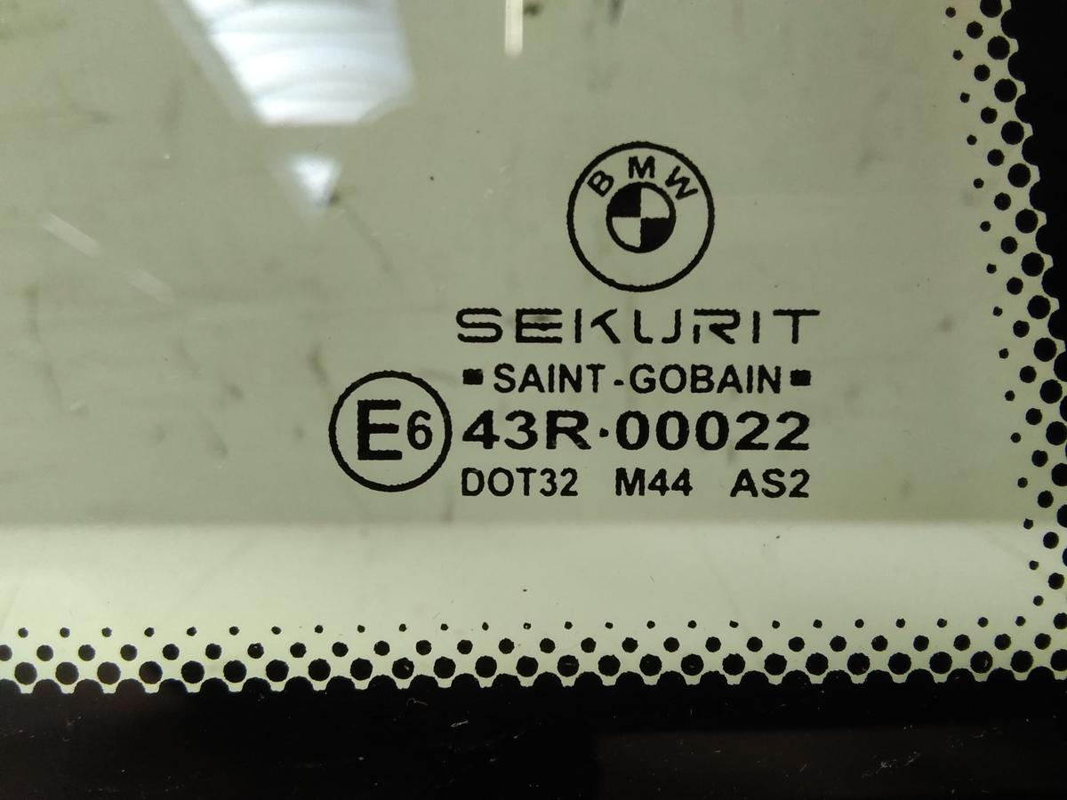 BMW 3er E46 Compact Ausstellfenster Ausstellscheibe Seitenscheibe hinten rechts BMW 3er E46 Compact Ausstellfenster Ausstellscheibe Seitenscheibe hinten rechts