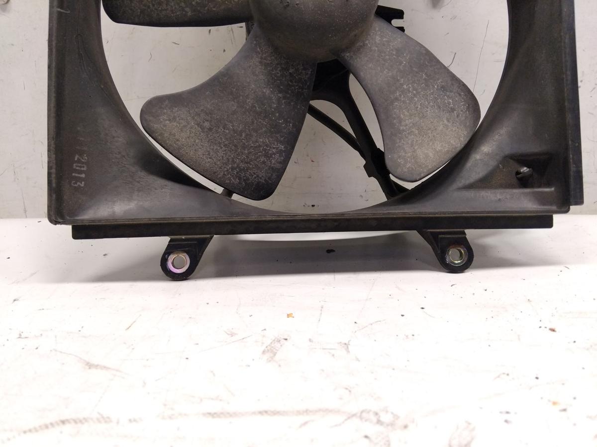 Toyota Avensis T22 original Elektrol&uuml;fter rechts mit Zarge 1.8 95kw 1ZZ BJ2002