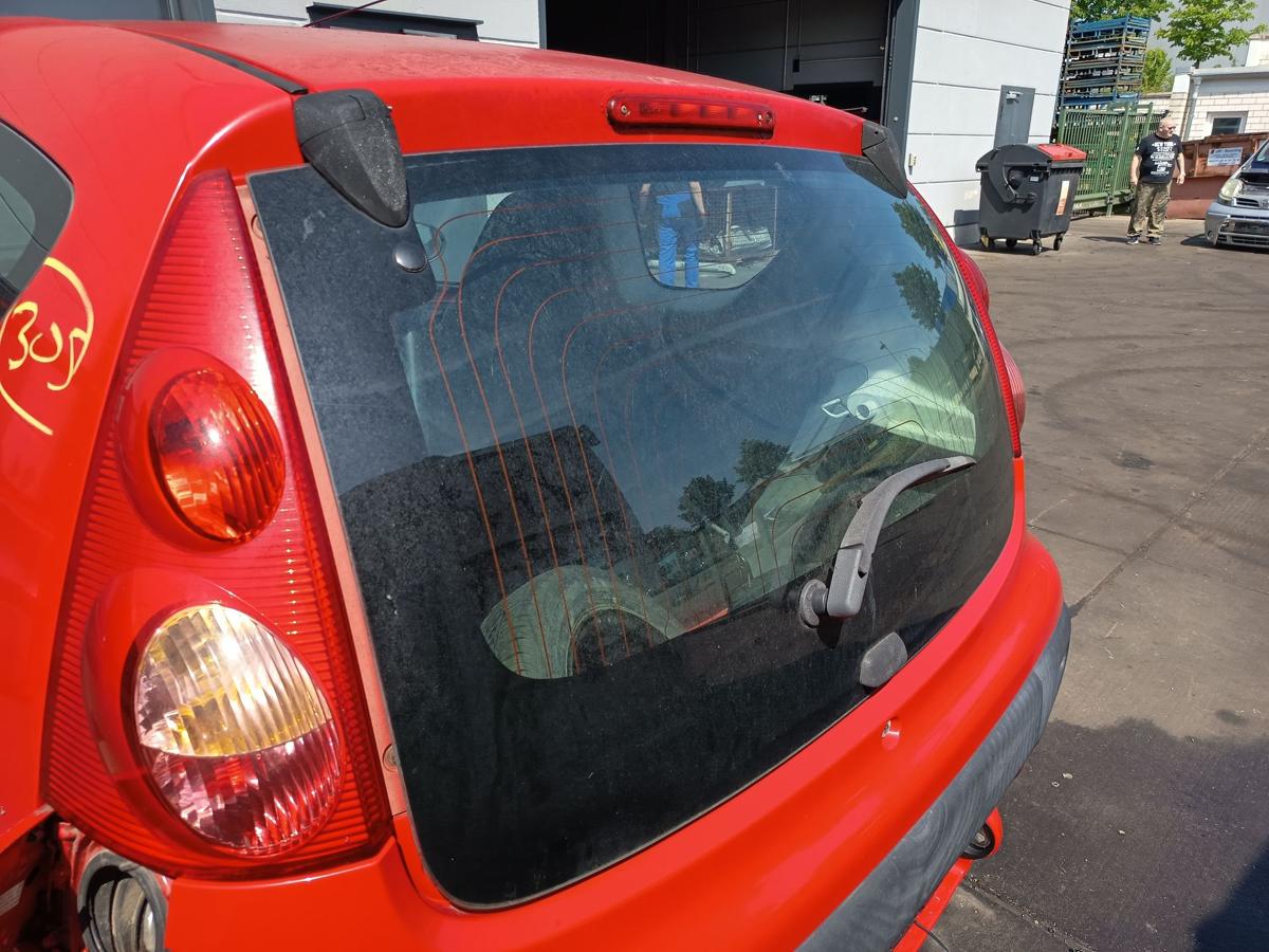 Peugeot 107 original Heckscheibe Heckklappe Deckel hinten Bj 2008