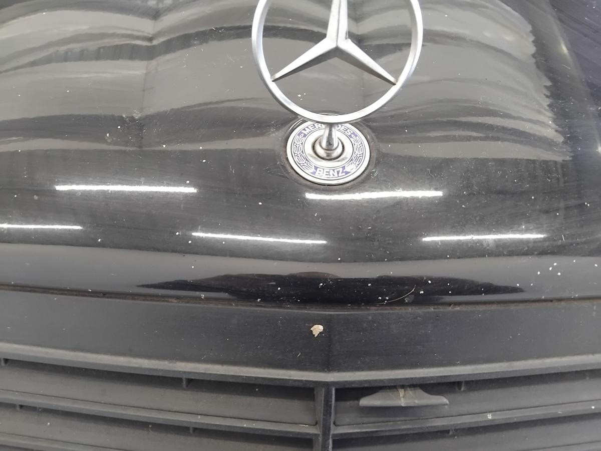 Mercedes E-Klasse 211 original Motorhaube Deckel vorn schwarz uni 040 BJ2004