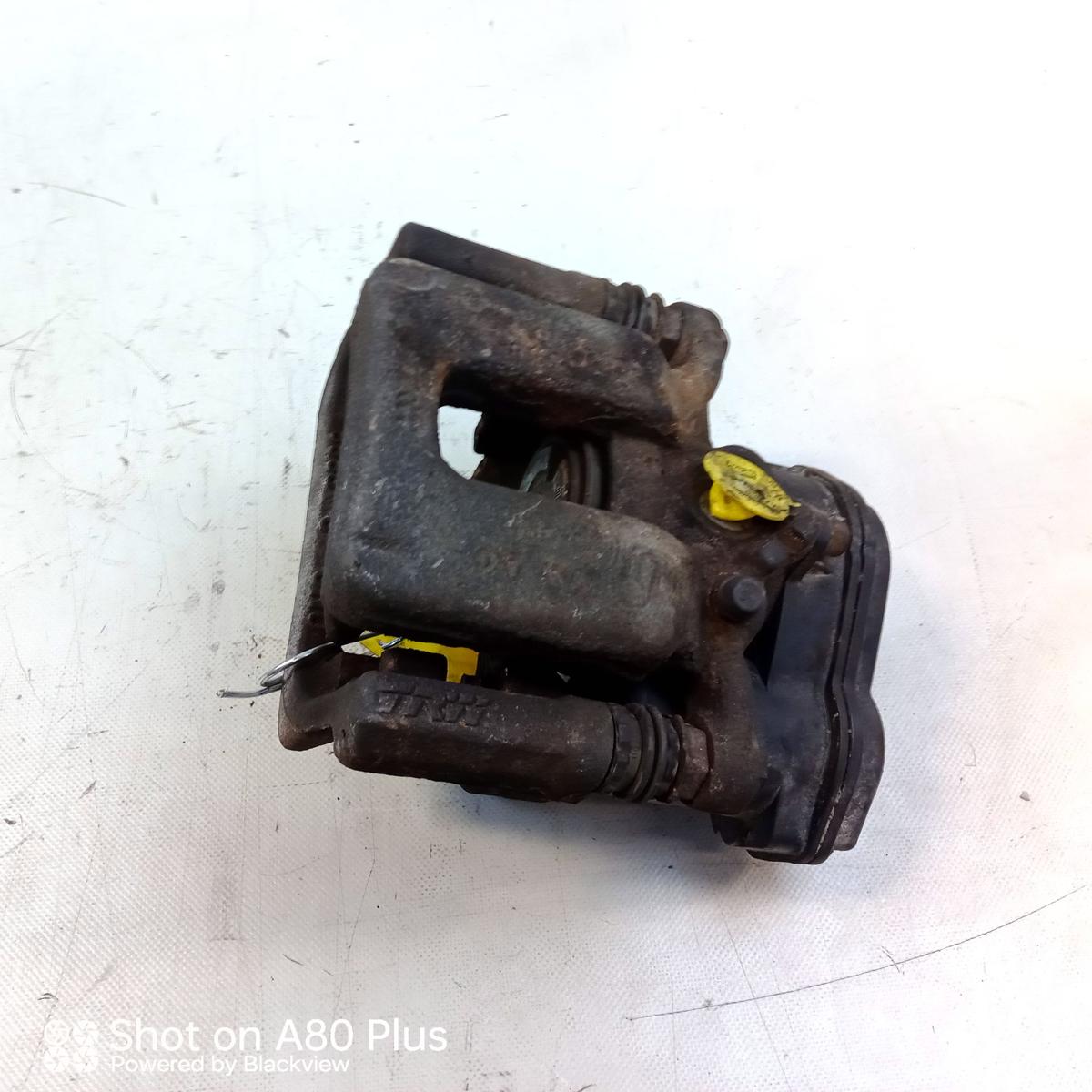 Seat Alhambra 7N original Bremssattel Hinterachse links mit Stellmotor Bj.2015
