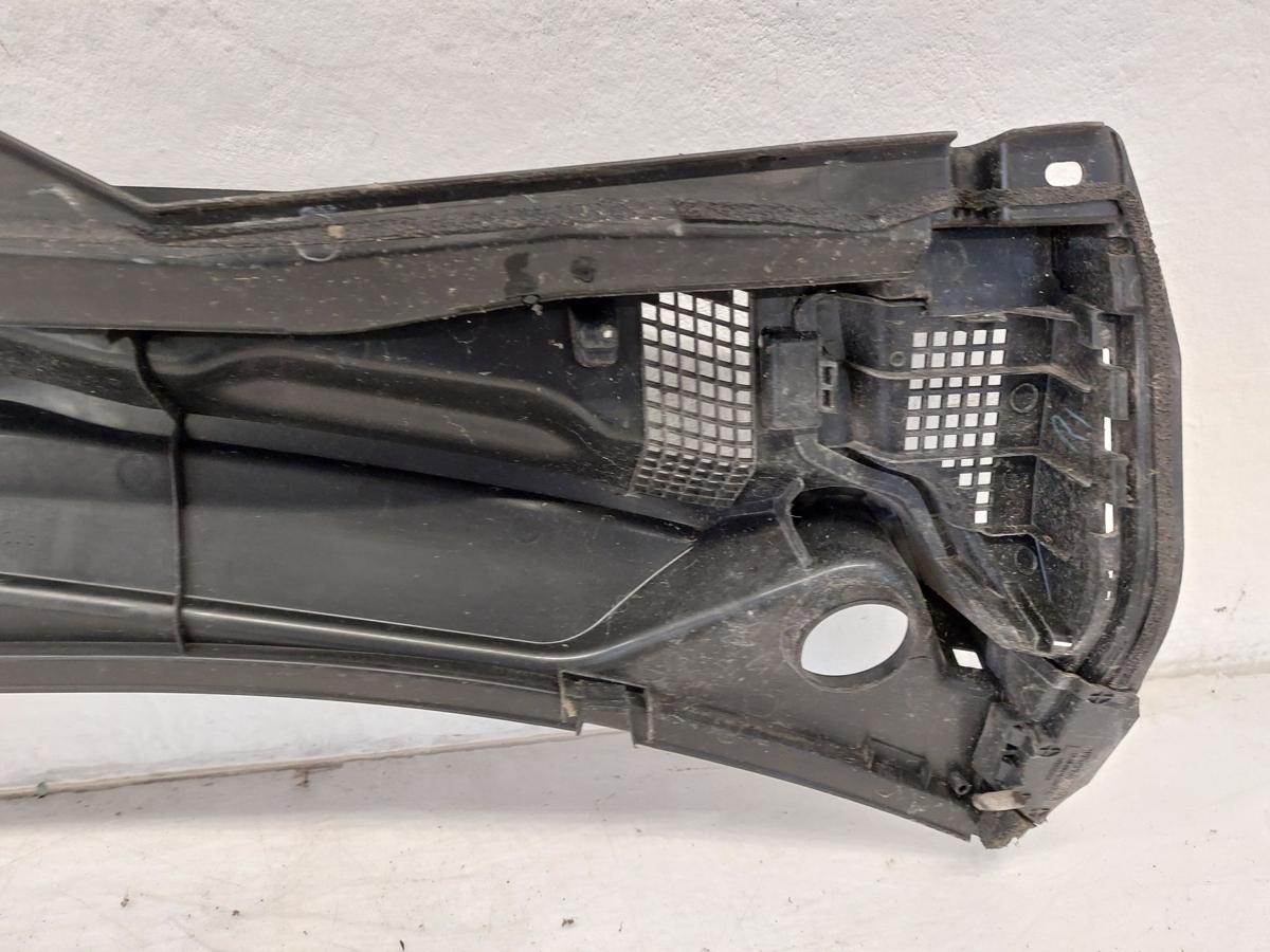 Nissan Leaf ZE1 40kWh Windlauf Frontscheibe Abdeckung Wischer OEM