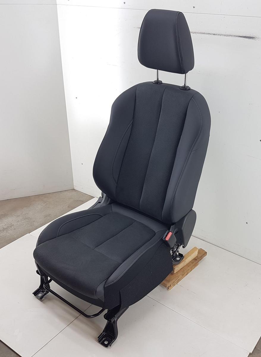 Mitsubishi Eclipse Cross Sitz vorn rechts Bj23 Teilleder dunkelgrau Sitzheizung