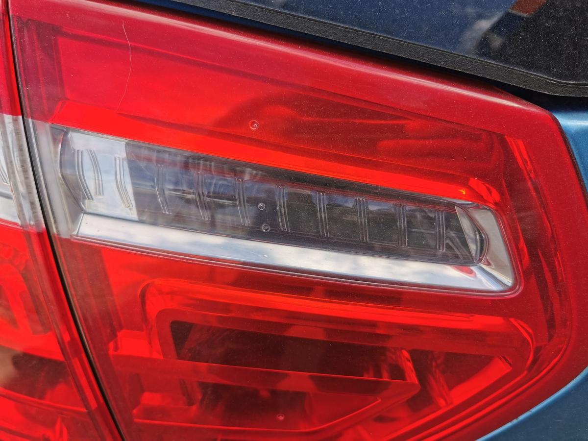 Citroen C4 Picasso U Rückleuchte Schlussleuchte Rücklicht innen links 5 Sitzer