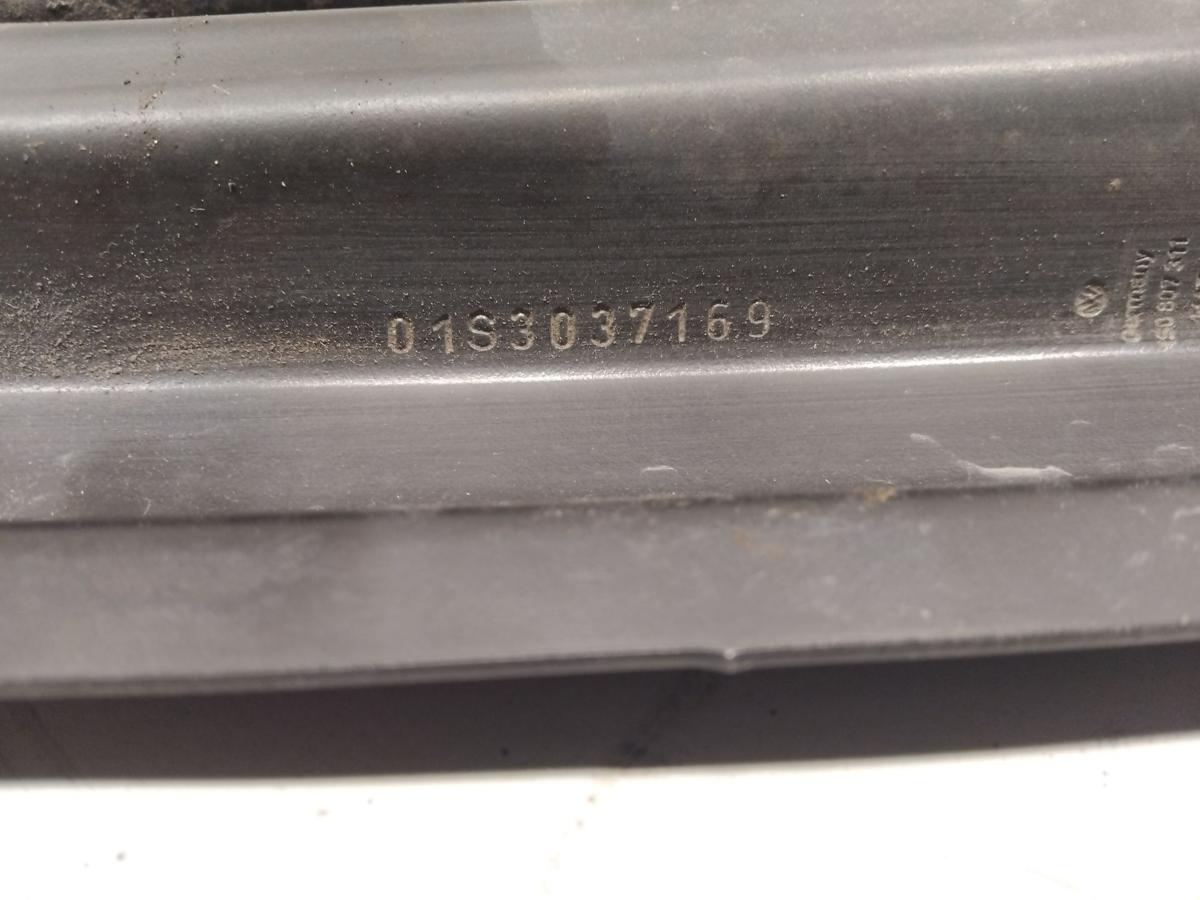 VW UP original Tr&auml;ger Verst&auml;rkung Stossf&auml;nger hinten BJ2018