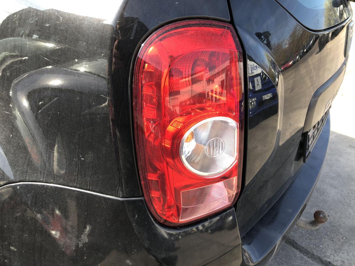 Dacia Duster 1 Typ HS R&uuml;ckleuchte links R&uuml;cklicht Heckleuchte bis 2013