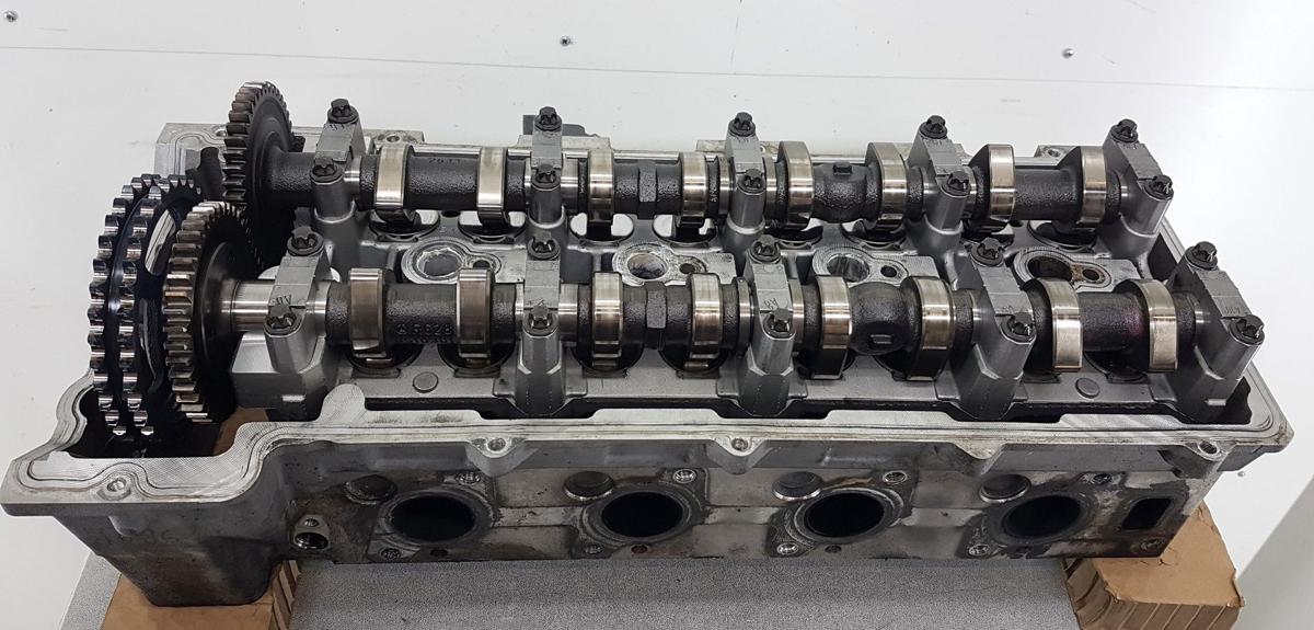 Mercedes S Klasse W220 Zylinderkopf links Bj2003 4,0CDI V8 184kw