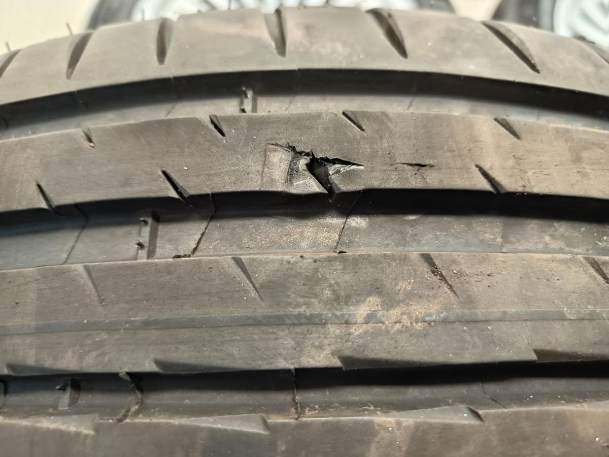 BMW E39 original Alufelgensatz 7x16 ET20 mit Sommerreifen DOT 0125