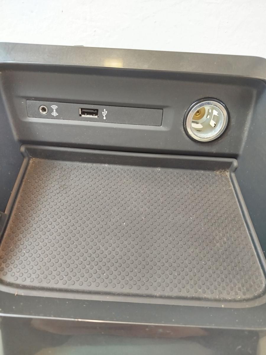 VW Golf Sportsvan AUV Verkleidung Schaltkulisse Rahmen Schalthebel Schaltknauf