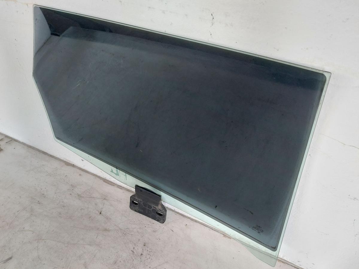 Audi A4 8E 8EC B7 Avant T&uuml;rscheibe hinten links Seitenscheibe Colorglas Scheibe