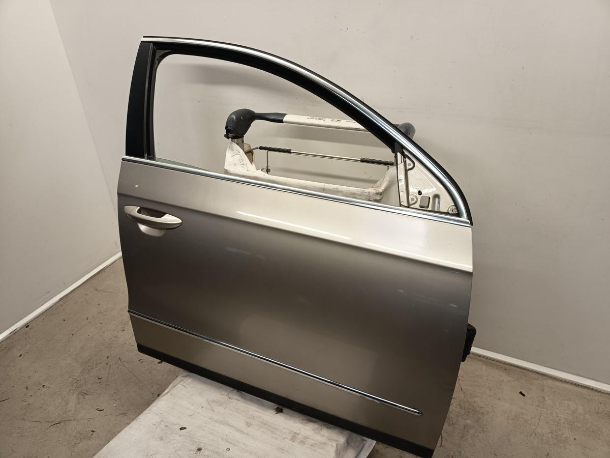 VW Passat T&uuml;r Beifahrert&uuml;r vorne rechts LD1W Wheatbeige Bj 2006