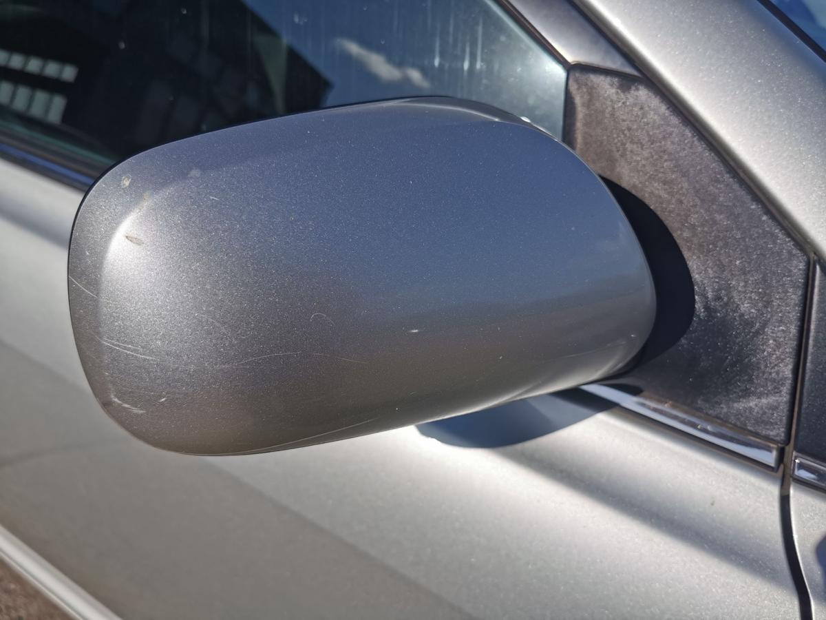 Toyota Avensis T25 Aussenspiegel Spiegel rechts elekt anklapp 1C0 Radiant Silver