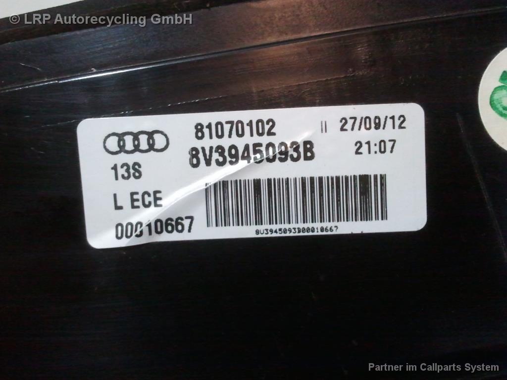 AUDI A3 8V Bj.2013 original LED Rückleuchte Schlussleuchte 8V4945093b links innen