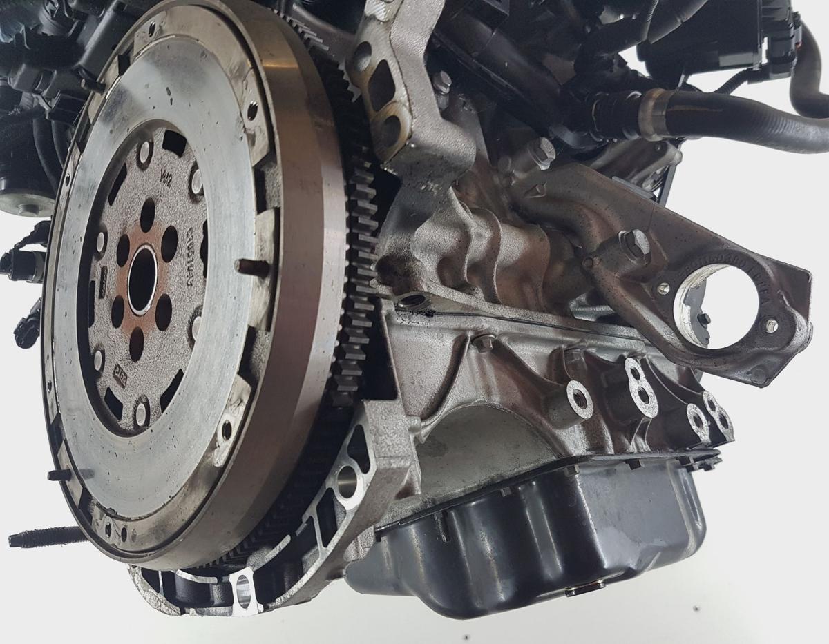 Opel Crossland X Motor ohne Anbauteile Bj2018 B12XHL 10XVAX 1,2 81kw 77000km