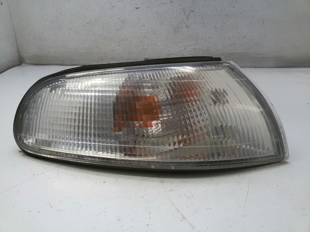 Mazda 626 GE Blinker vorn rechts BJ1996