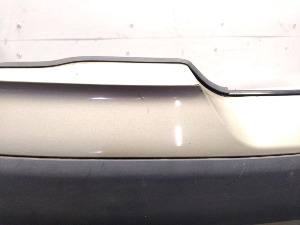 Volvo V40 original Sto&szlig;f&auml;nger Sto&szlig;stange hinten Faceliftmodell sandgold Bj.2001