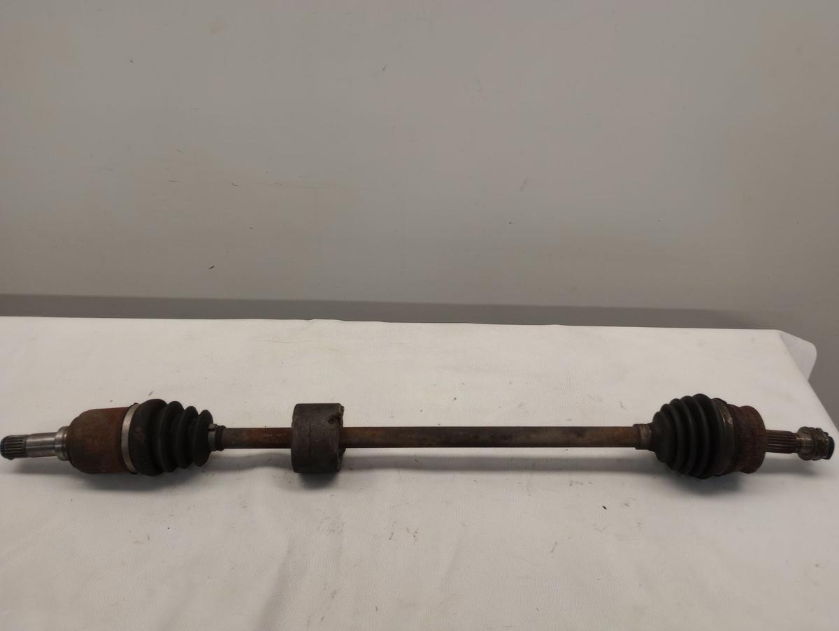 Ford Ka 2 RU8 orig Antriebswelle Gelenkwelle rechts 1.25 51kW Bj 08