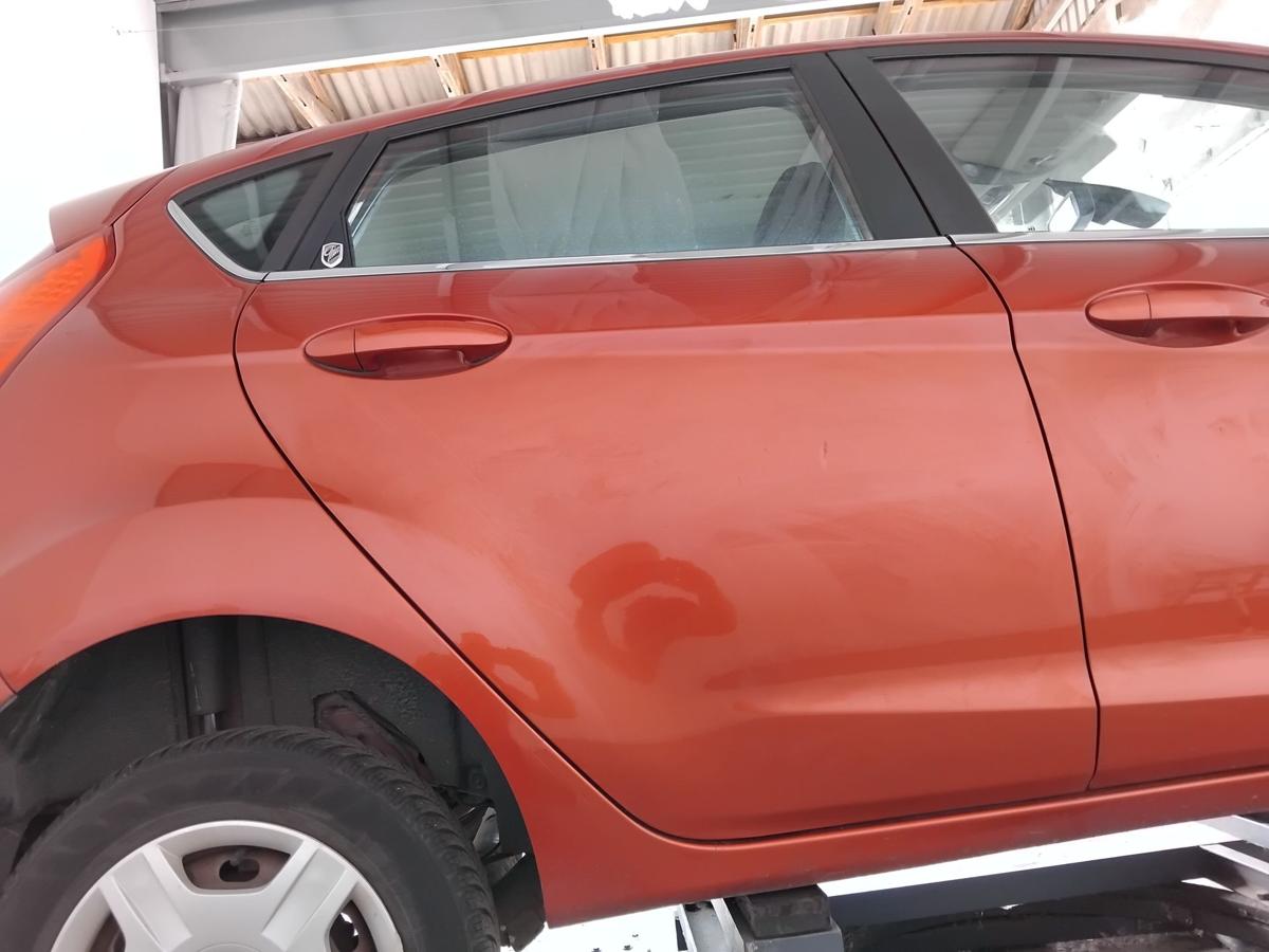 Ford Fiesta JA8 T&uuml;r hinten rechts tangorotmetallic BJ2010