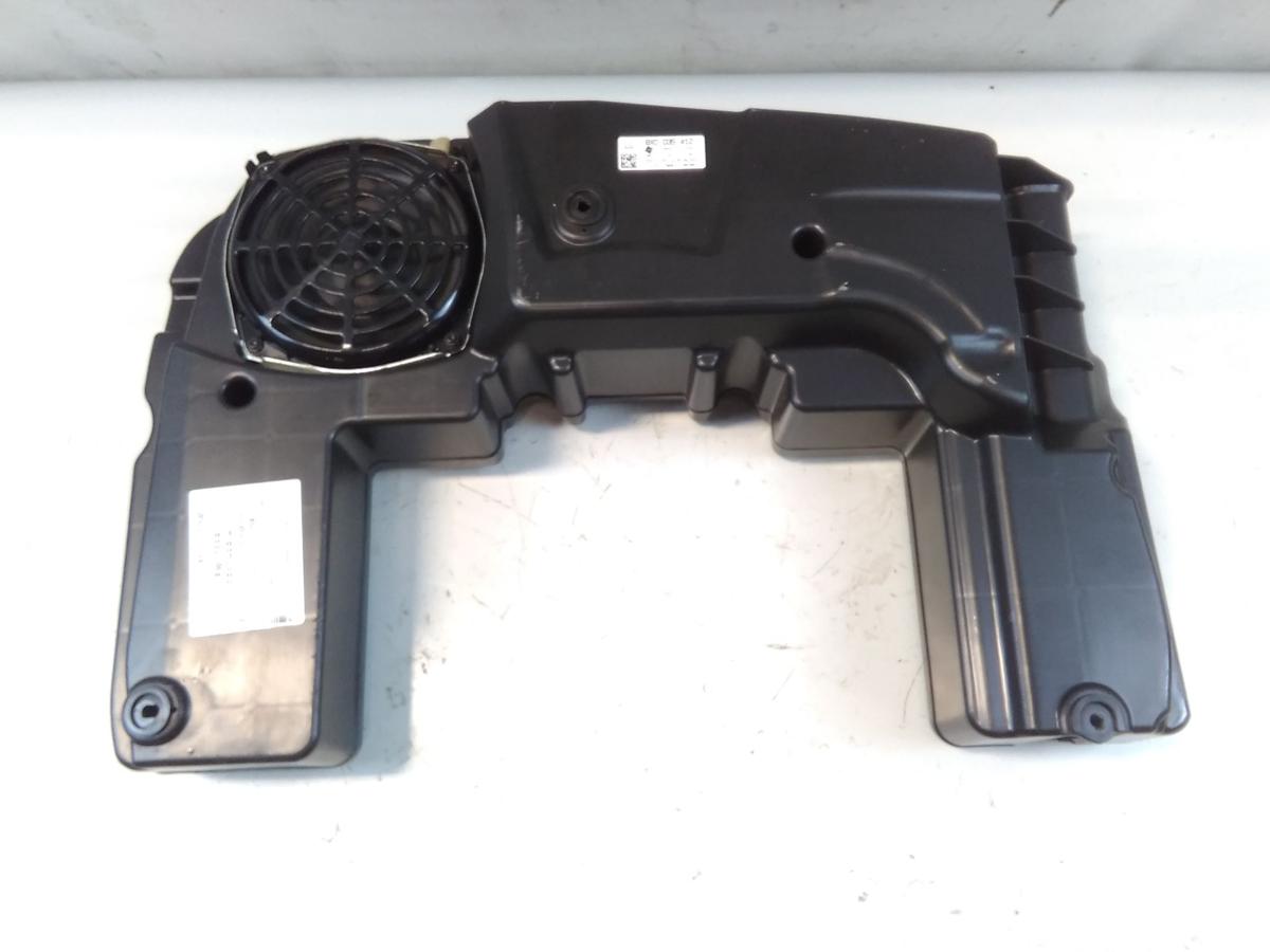 Audi A1 8X original Subwoofer mit Geh&auml;use 8X0035412 BJ2010