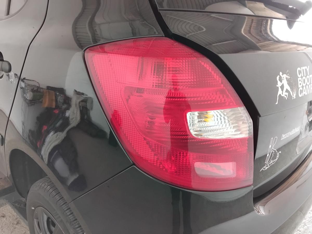 Skoda Fabia 2 5J original R&uuml;ckleuchte Heckleuchte links Kombi Flie&szlig;heck BJ2011