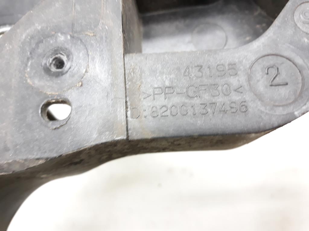 Renault Megane 2 Bj.2006 original Träger Halter Scheinwerfer rechts 8200137496