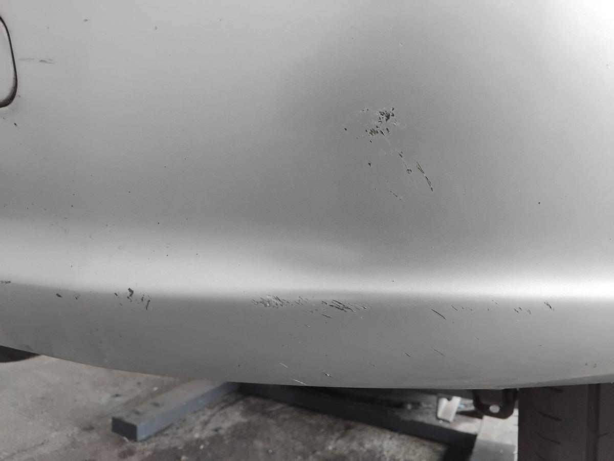 Peugeot 307 orig Sto&szlig;stange Stossf&auml;nger hinten Flie&szlig;heck EZA Gris Sidobre BJ2004