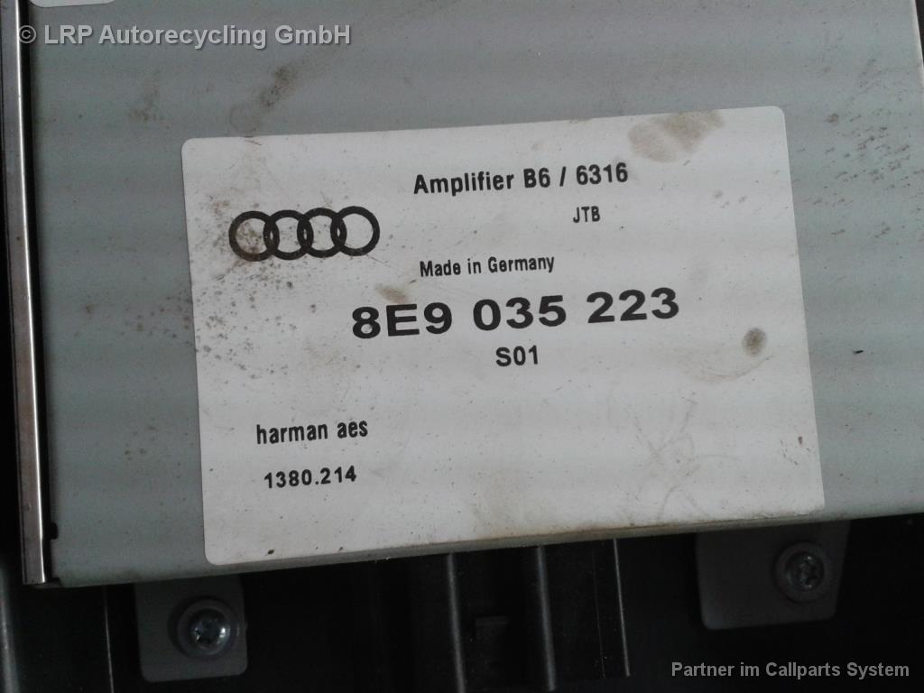 Audi A4 8E B6 Avant Subwoofer 8E9035382 mit Verstärker Bj.2002