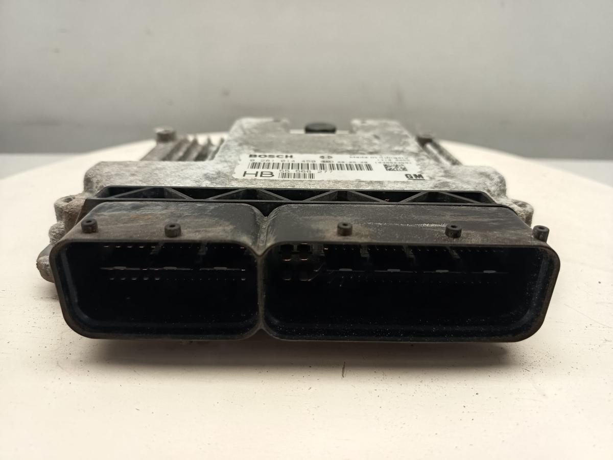 Opel Vectra C original Steuerger&auml;t Motor 55566277 entheiratet Baujahr 2008