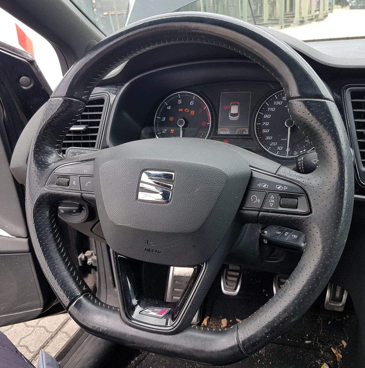 Seat Leon Cupra 5F Lenkrad Leder Lederlenkrad Bj2014 Multifunktion