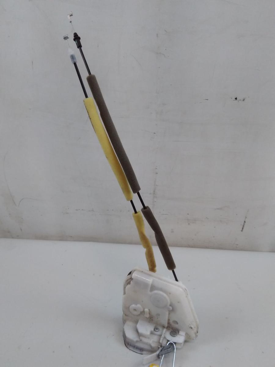 Mazda 2 DJ original T&uuml;rschlo&szlig; vorn rechts mit Zentralverriegelung Bj.2015