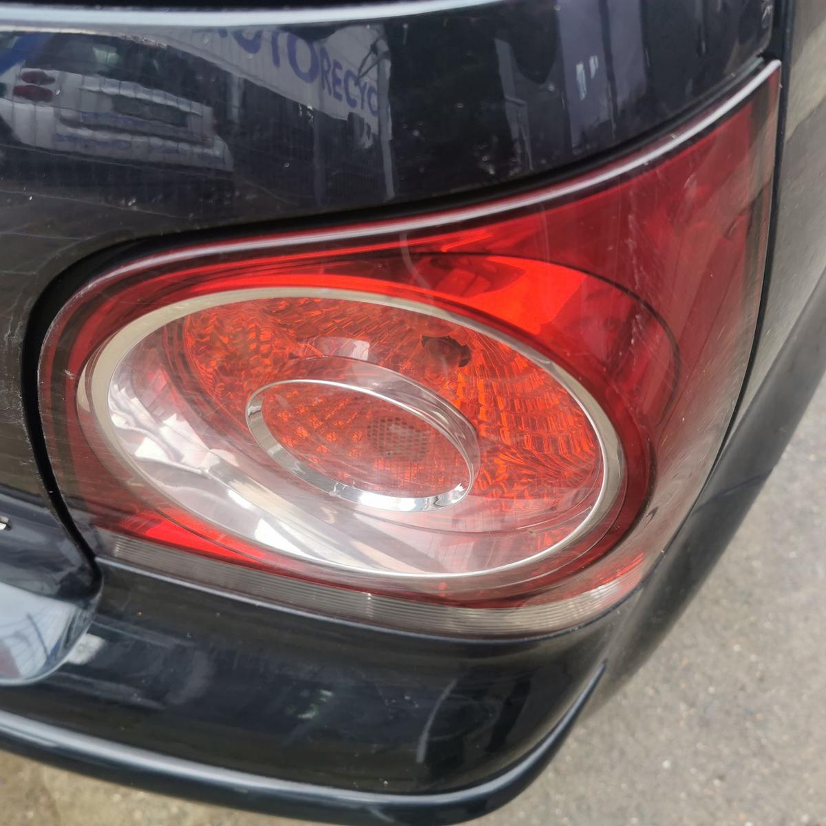 VW Polo 9N3 Rückleuchte Schlussleuchte Rücklicht Lampe hinten rechts