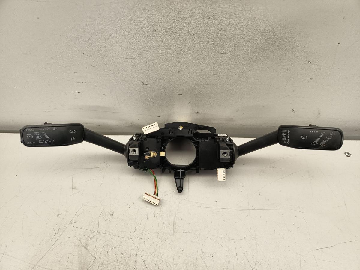 Seat Leon original Kombischalter Lenkstockschalter 5Q0953507AC Bj 2015