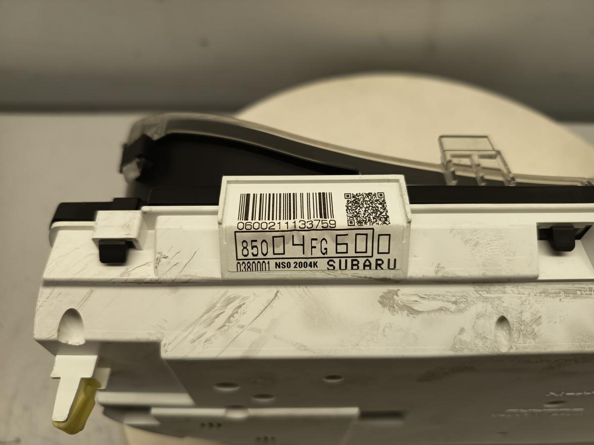 Subaru Impreza original Kombiinstrument Tacho 66815FG120 Baujahr 2010