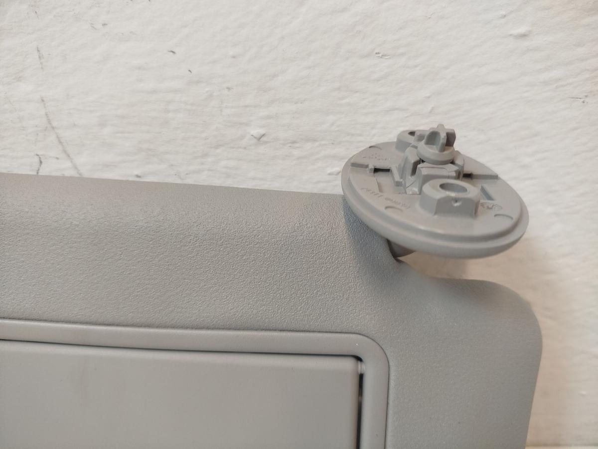 Toyota Yaris XP13 Sonnenblende vorn rechts Beifahrerseite