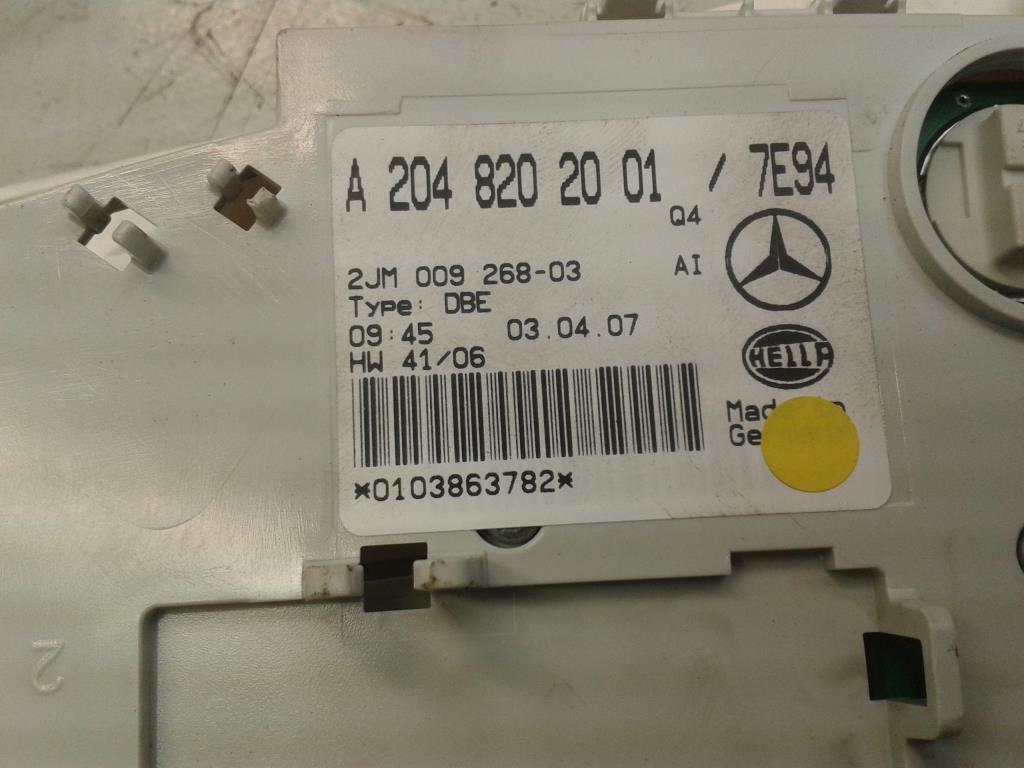 Mercedes Benz C Klasse W204 Bj2007 original Innenleuchte vorn A2048202001 7E94