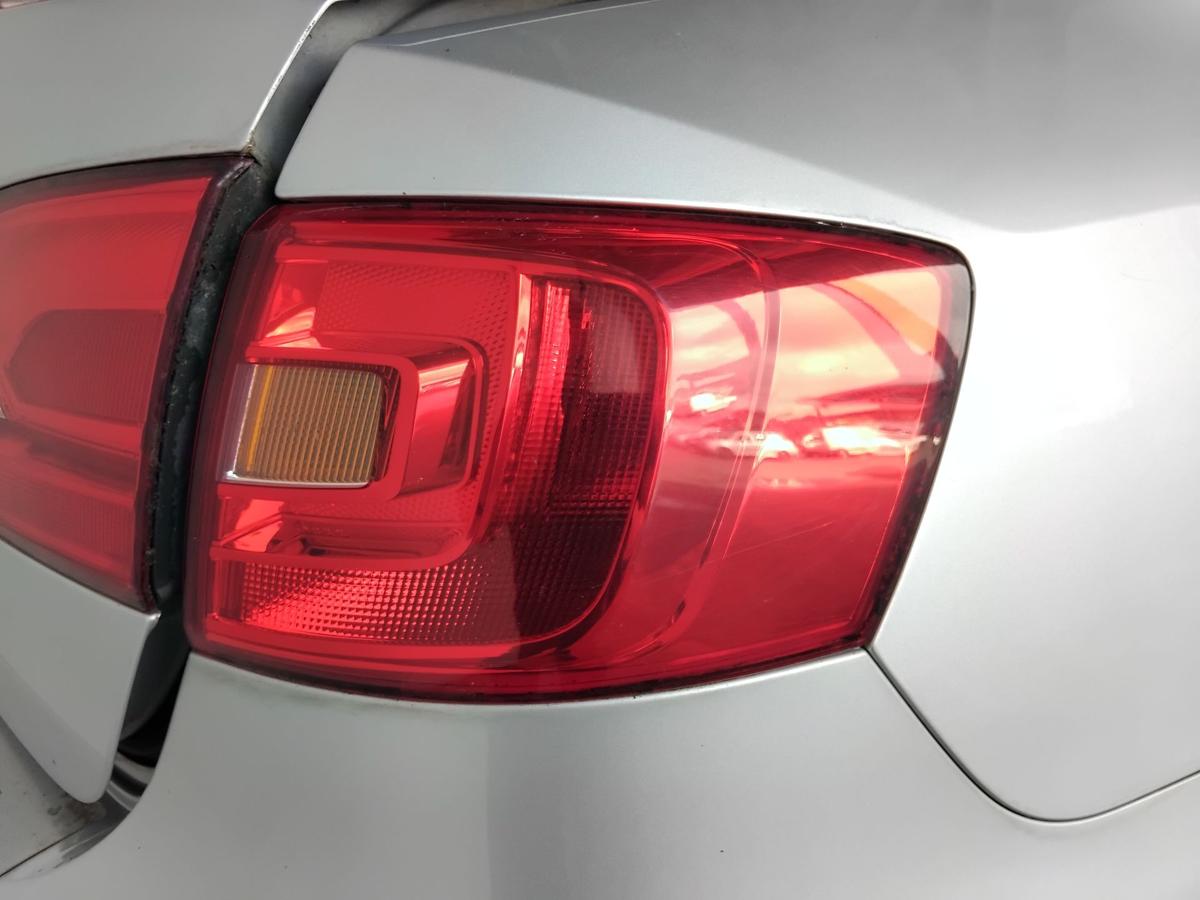 VW Jetta VI 162 original R&uuml;ckleuchte Heckleuchte rechts au&szlig;en BJ2012