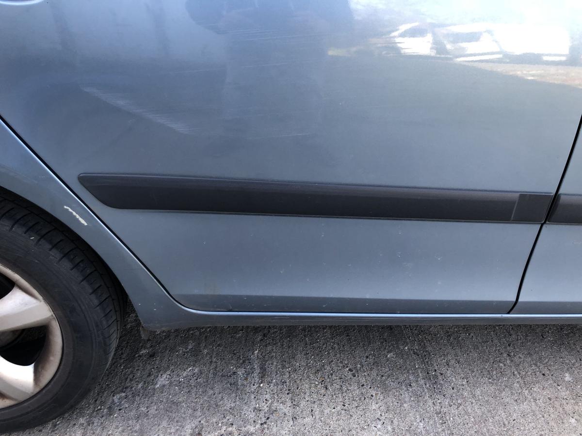 Skoda Fabia II 2 Typ 5J T&uuml;r hinten rechts Kombi im Rohbau LF5X Satin Grey 06-14