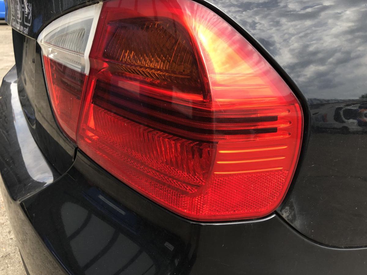 BMW 3er E90 Limo Rückleuchte außen rechts Ecke Heckleuchte Rücklicht