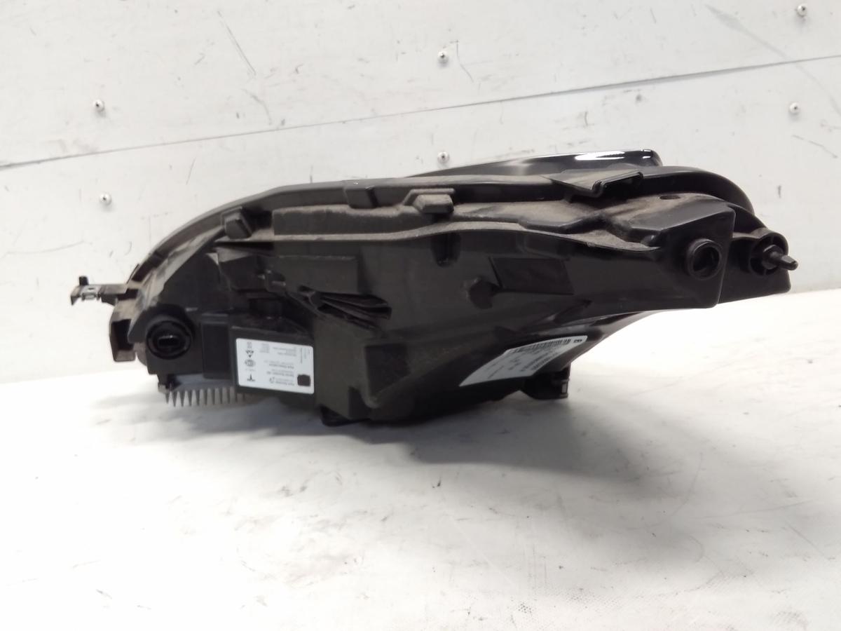 Tesla Model Y original LED-Scheinwerfer rechts Hella BJ2023 151495300D