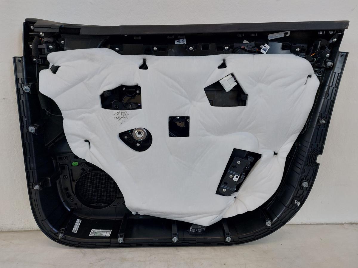 NIO EL6 Elektro SUV T&uuml;rverkleidung vorn links Innenverkleidung T&uuml;r Fahrerseite