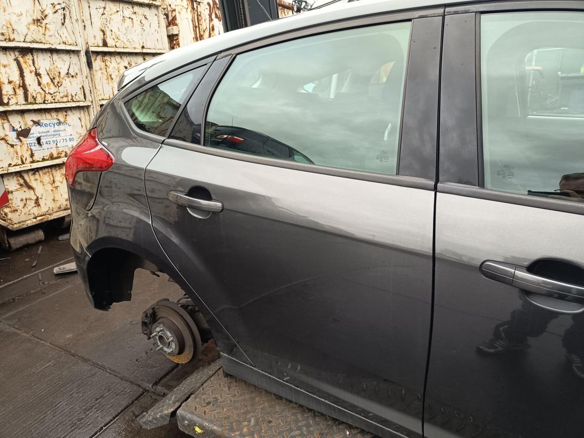 Ford Focus III original T&uuml;r hinten rechts Magnetic Grau 5TRG Baujahr 2015