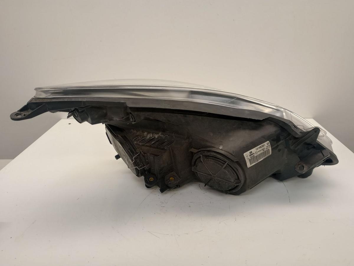 Opel Corsa D orig Scheinwerfer links Halogen bis Bj 2010