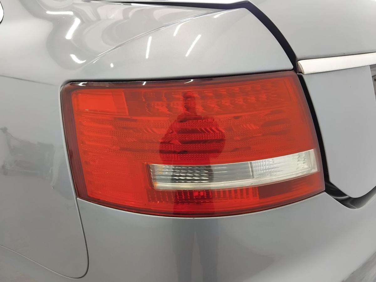 Audi A6 4F Limousine original R&uuml;ckleuchte Heckleuchte links LED BJ2006