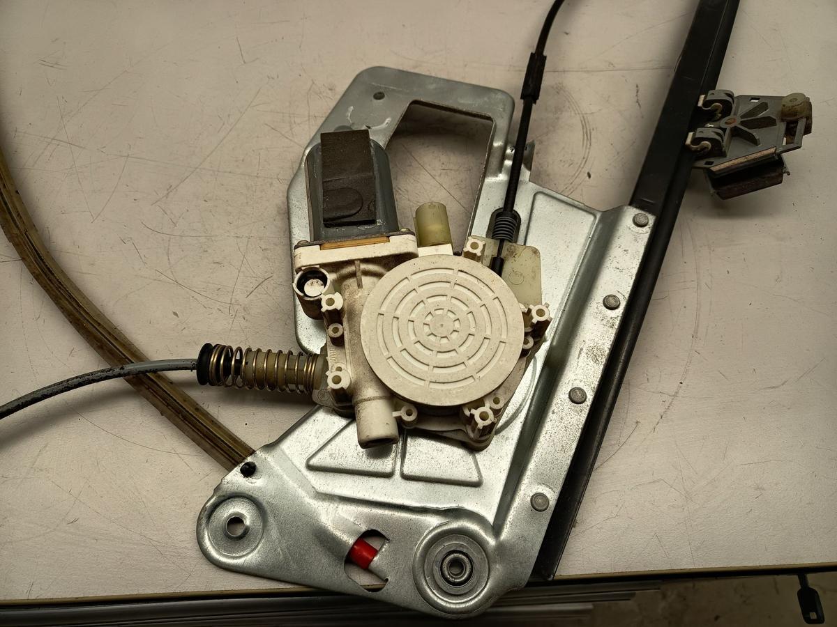 BMW E39 Kombi original Fensterheber vorne links Facelift Baujahr 2002