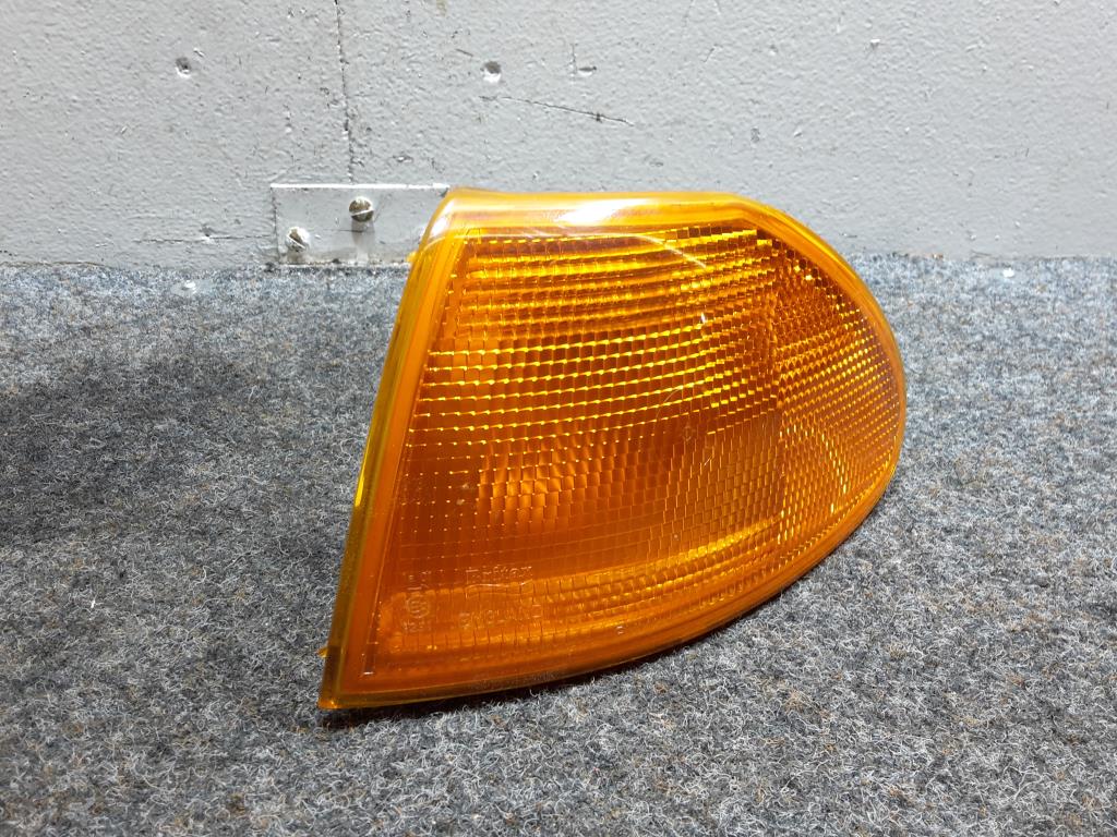 Opel Astra (F) BJ 1993 Blinker vorn links Orange 91-94