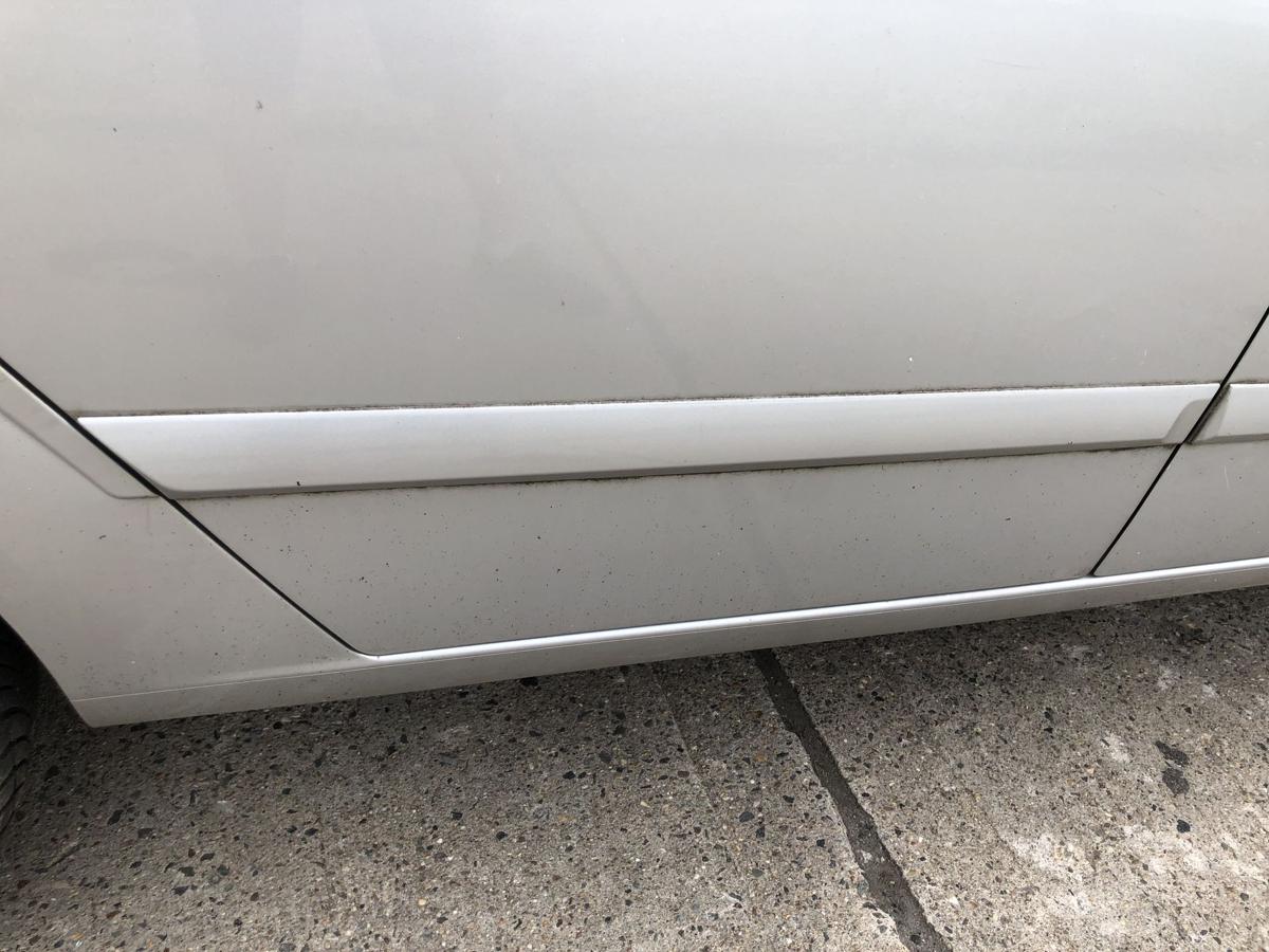 Opel Astra H Caravan T&uuml;r hinten rechts Fondt&uuml;r Kombi im Rohbau 2AU Starsilber
