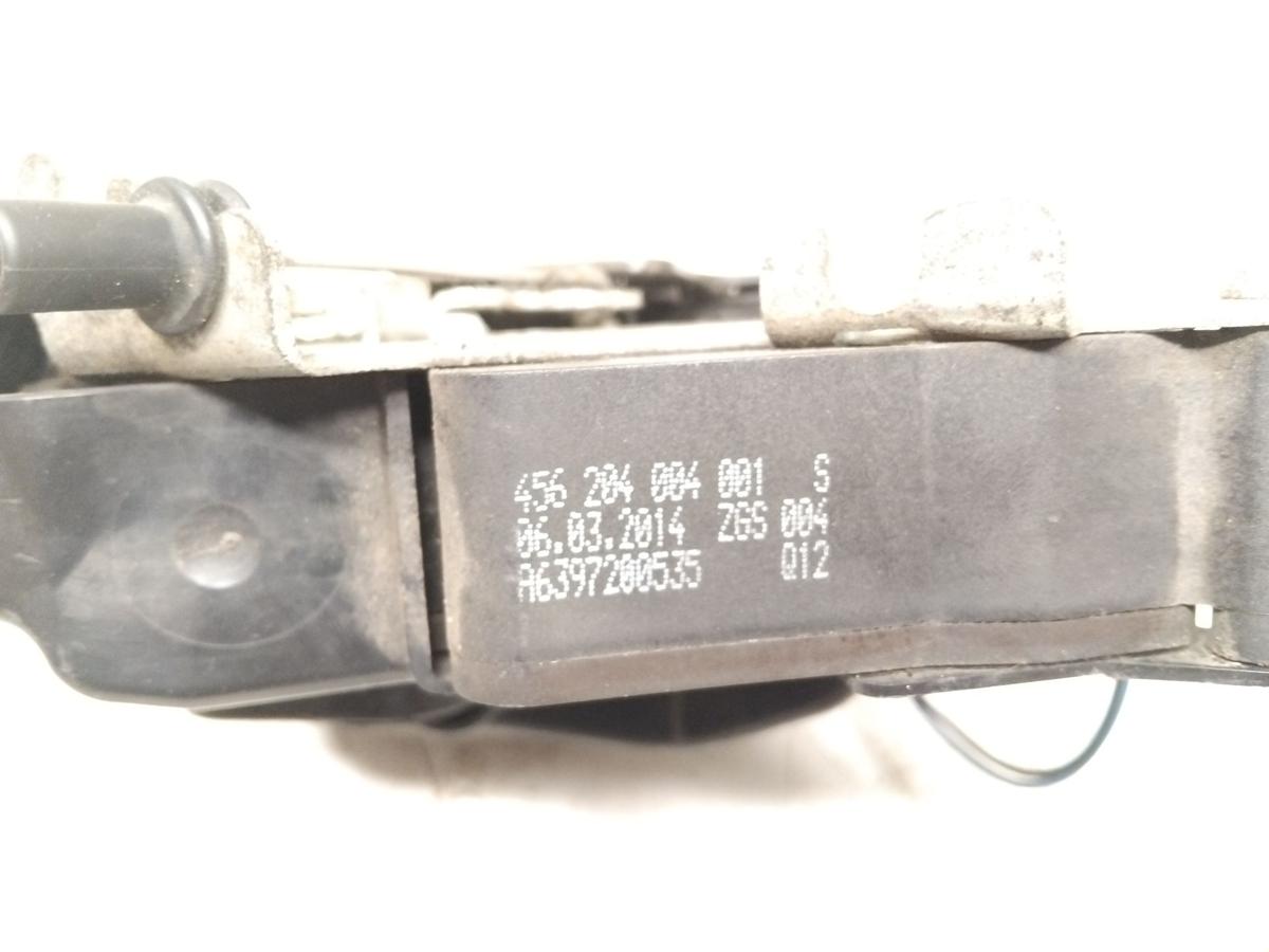 Mercedes Benz Vito 639 original T&uuml;rschlo&szlig; vorn rechts mit ZV Bj.2004