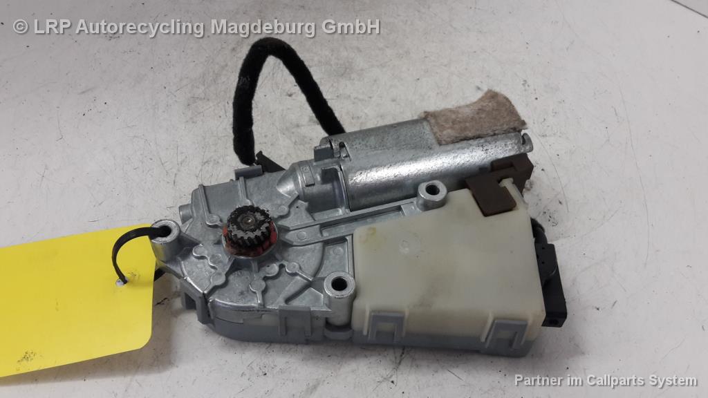 Audi A4 8E Avant Bj.02 Schiebedachmotor Motor Schiebedach 4B0959591D